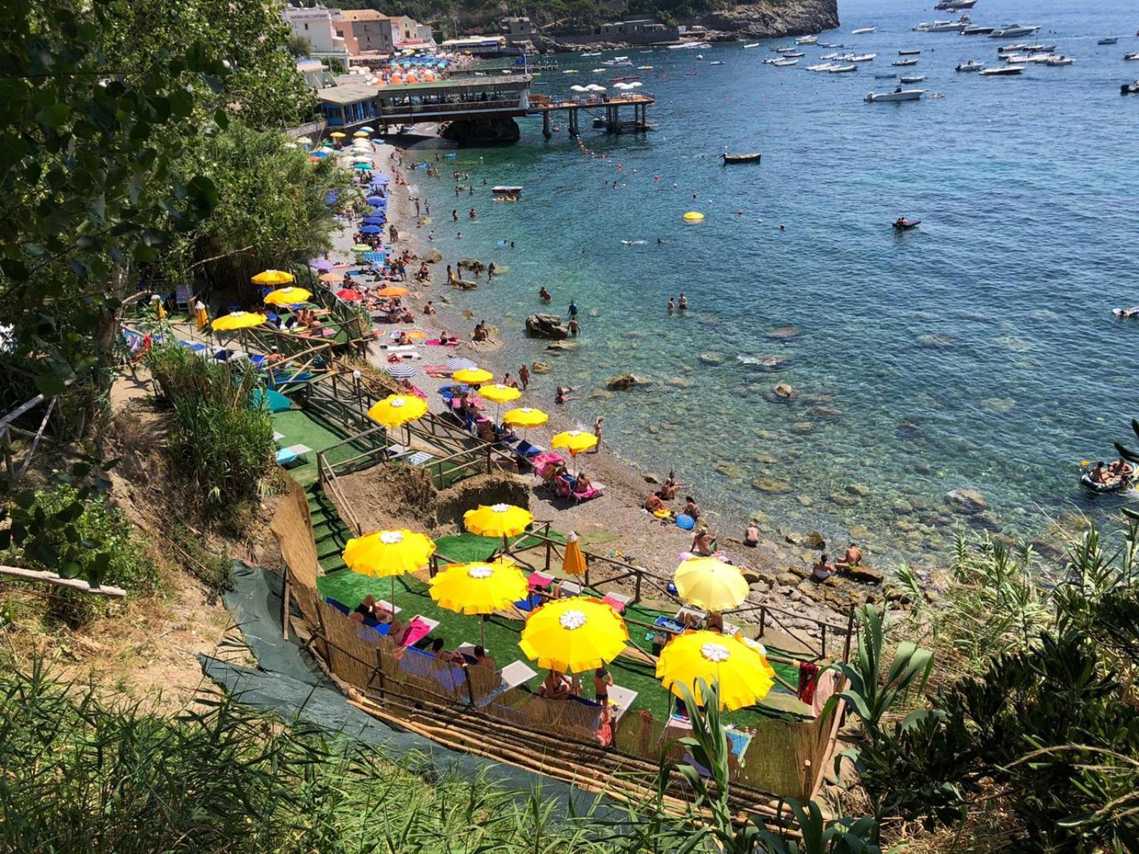 Camping Villaggio Nettuno Nerano Luaran gambar