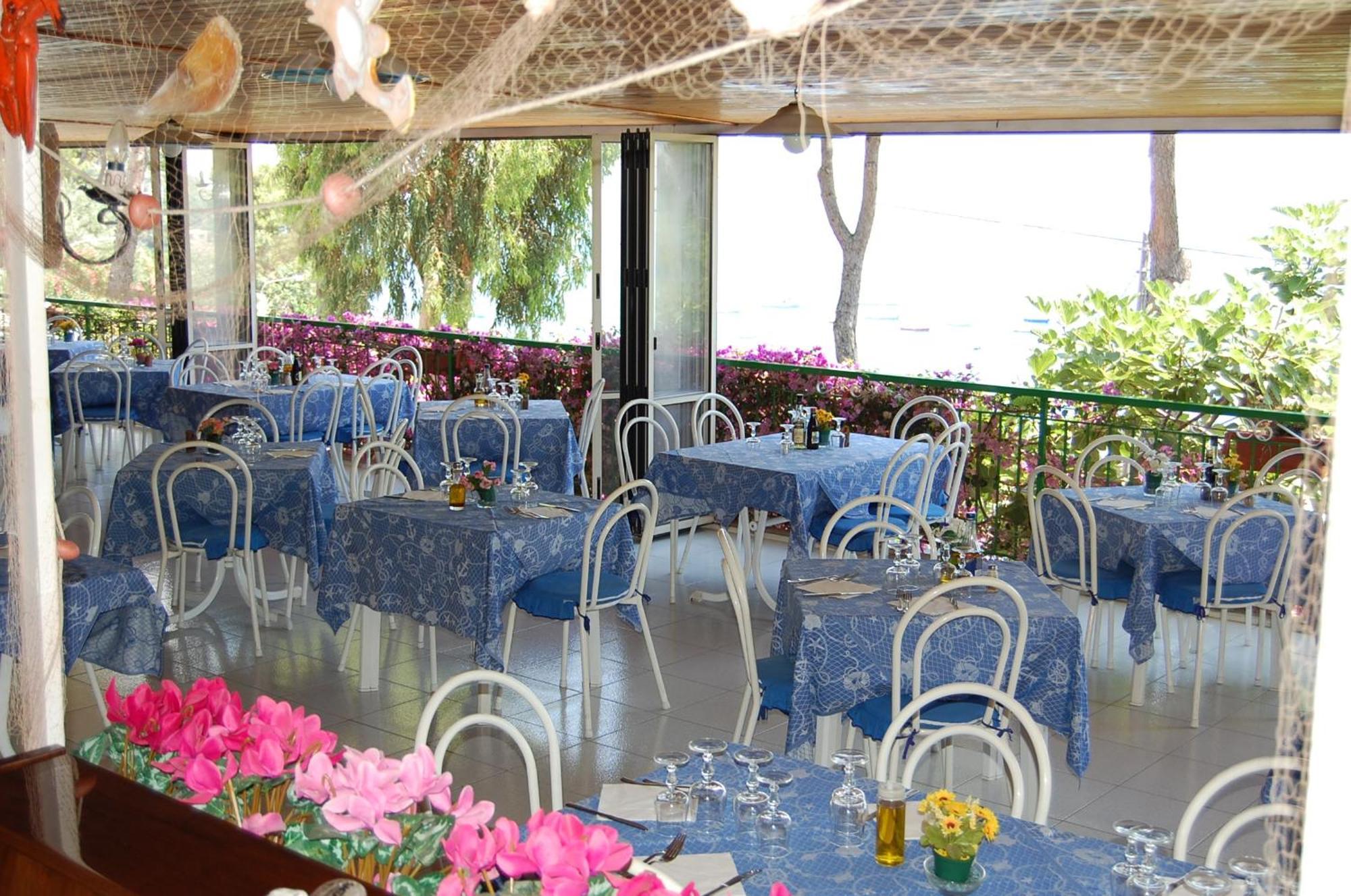 Camping Villaggio Nettuno Nerano Luaran gambar
