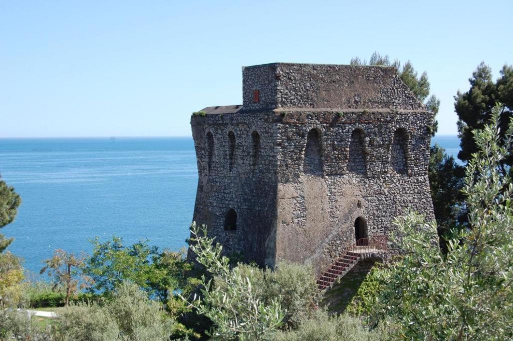 Camping Villaggio Nettuno Nerano Luaran gambar